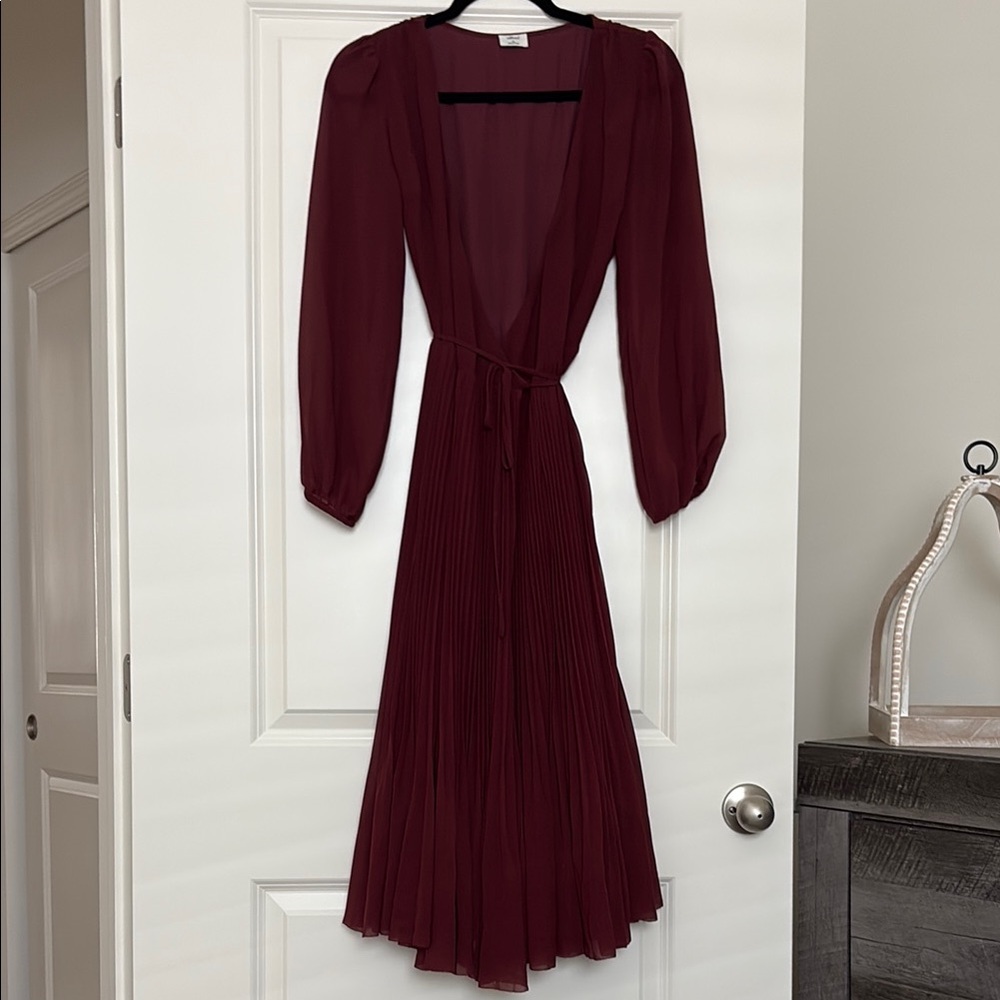 NWOT Aritzia Wilfred Burgundy Dress